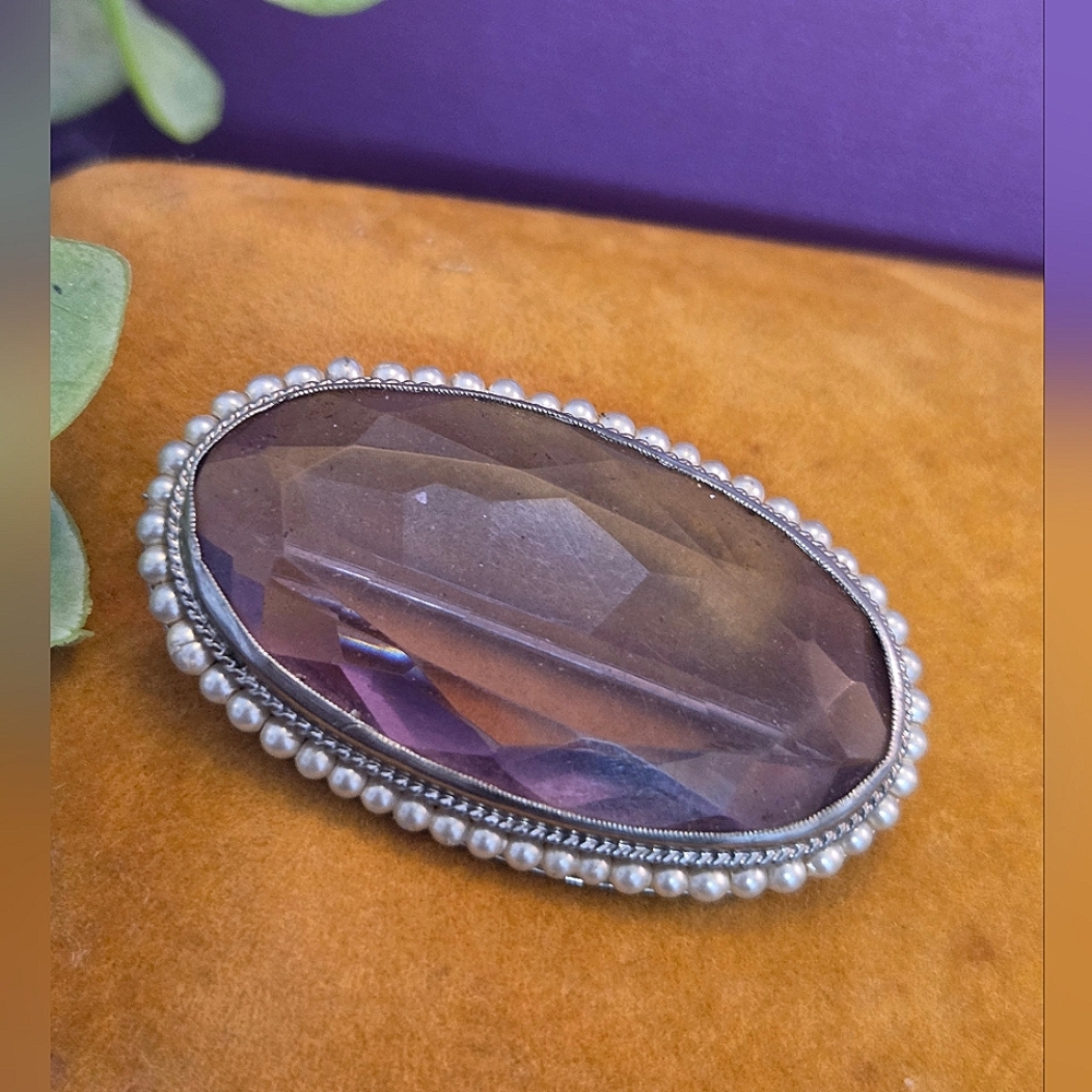 Stunning Large Vintage 10k Gold Amethyst And Moving Seed Pearl Brooch